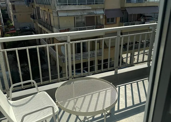 Velar 아파트 Peraía